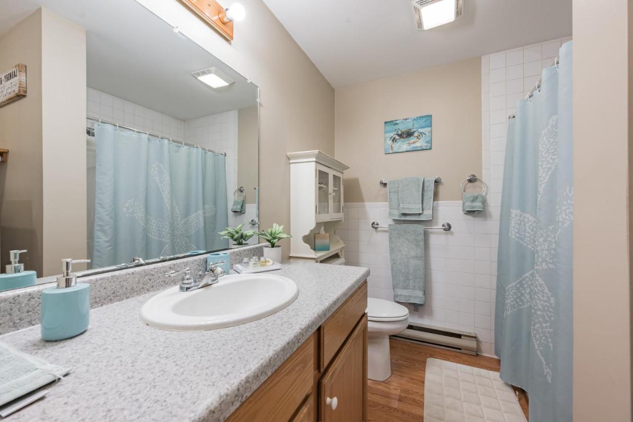 Cozy Bungalow Just Minutes From Mystic, Westerly Beaches, Boating And Casinos! Bungalow Groton Kültér fotó
